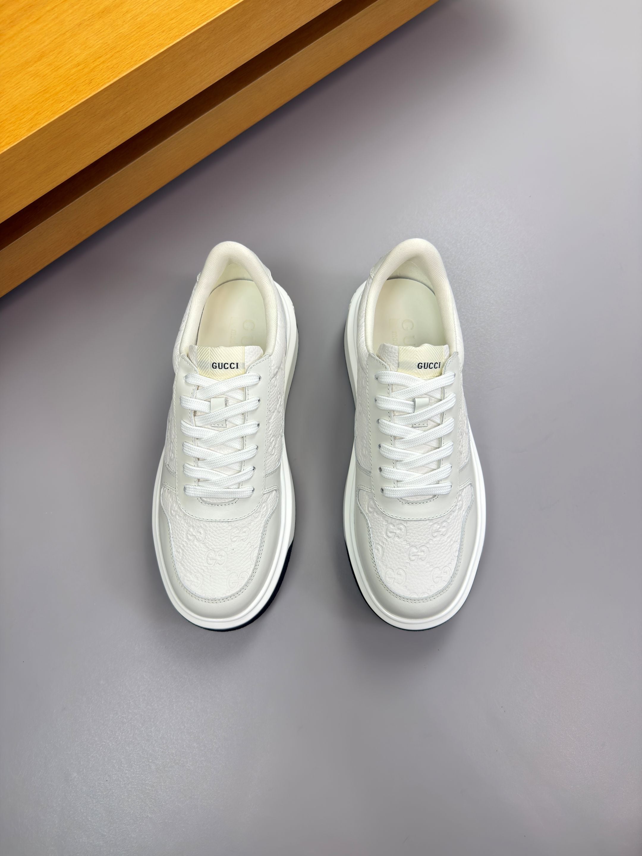GG SNEAKER WHITE NAPPA LEATHER 194567