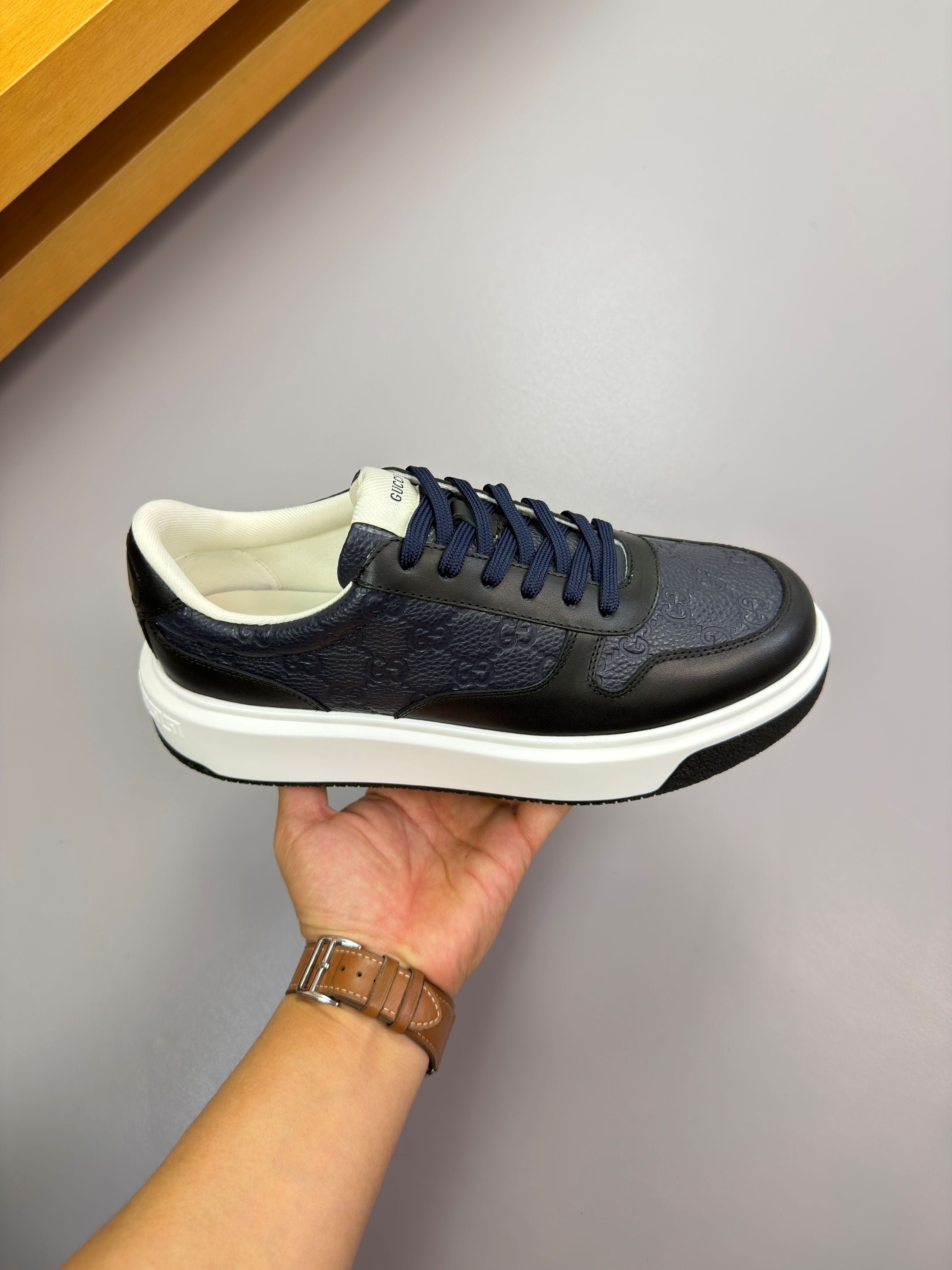 GG SNEAKER BLACK MIX BLUE NAPPA LEATHER 194556