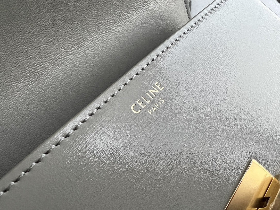 CLASSIC TRIOMPHE 20 GREY CALFSKIN