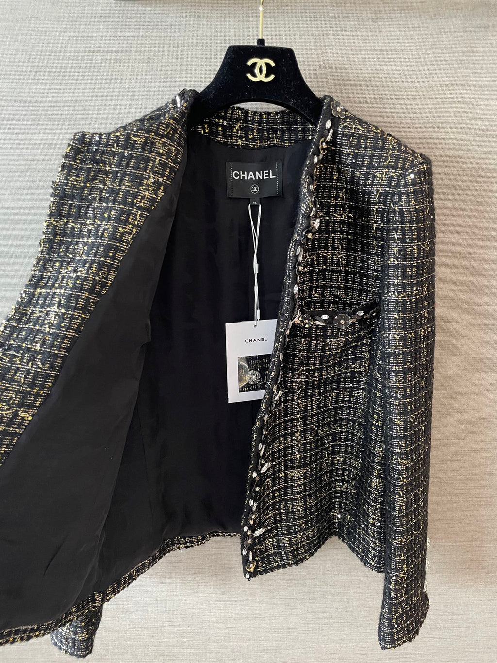 CHANEL WOOL JACKET STYLE 269