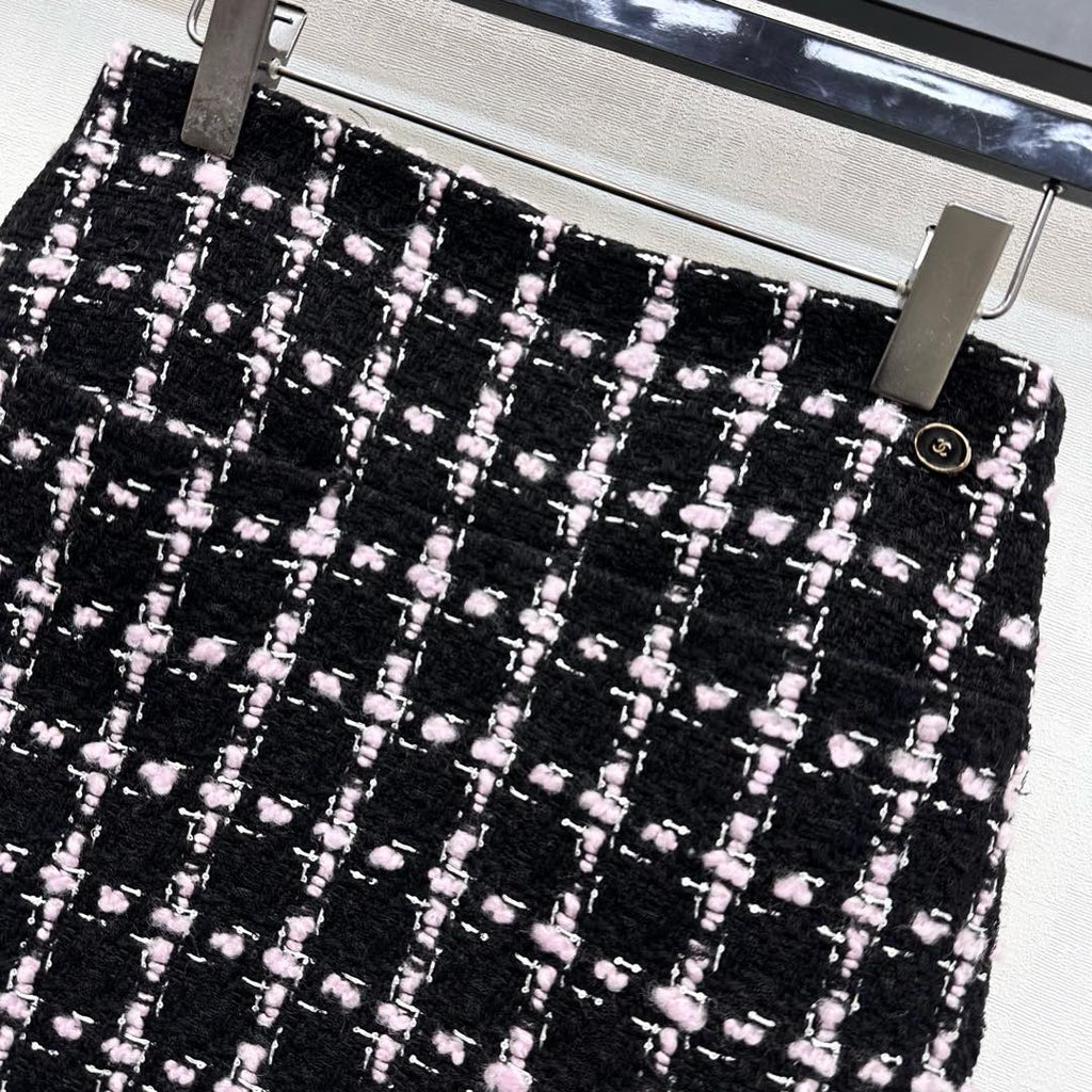 CHANEL WOOL SKIRT STYLE 265