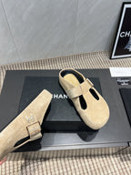 CC 25S Birkenstock Thick-Sole Loafers in Beige Suede 442539