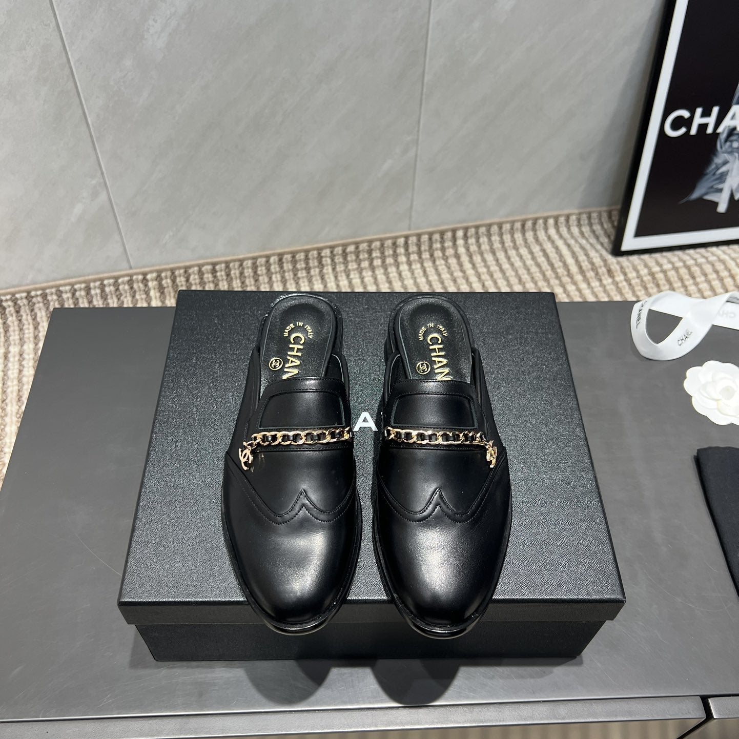 CC 25S Round Toe Chain Loafer Half Slippers in Black Cowhide 442534