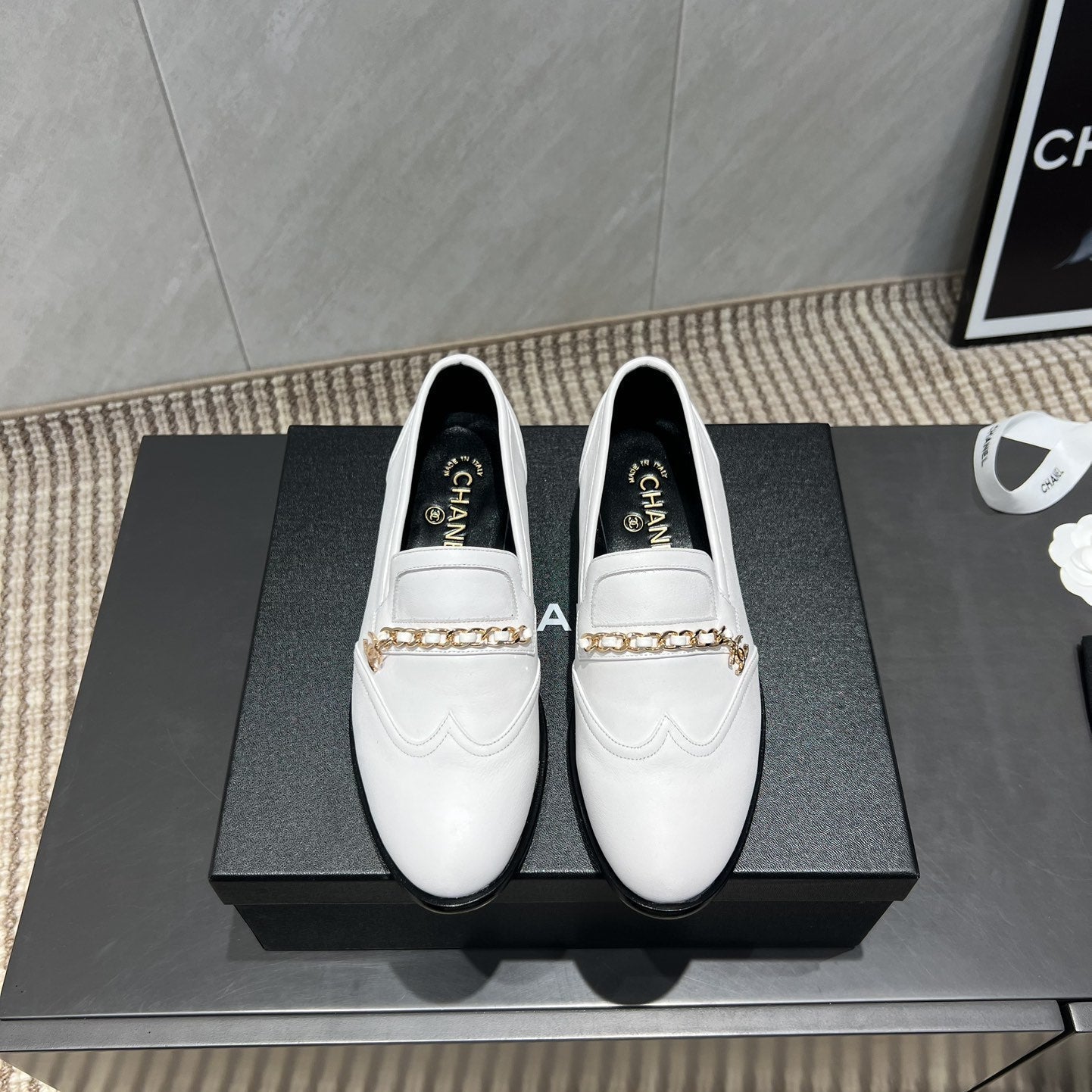 CC 25S Round Toe Chain Loafers in White Cowhide 442532