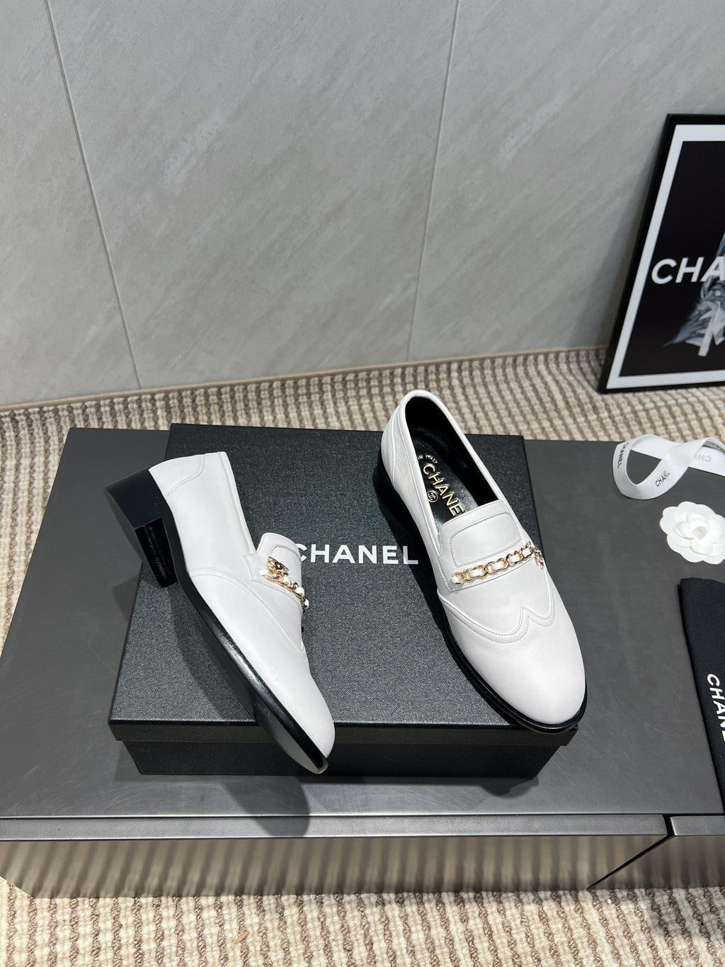 CC 25S Round Toe Chain Loafers in White Cowhide 442532