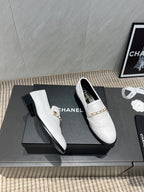 CC 25S Round Toe Chain Loafers in White Cowhide 442532