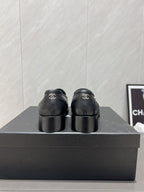 CC 25S Round Toe Chain Loafers in Black Cowhide 442531