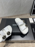 CC 25SS Flower Buckle Platform Beach Slides in White Cowhide