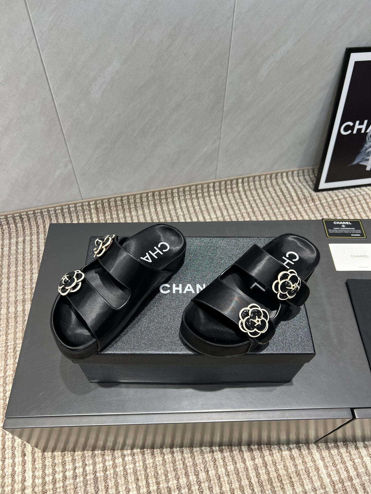 CC 25SS Flower Buckle Platform Beach Slides in Black High-Mercerized Sardine