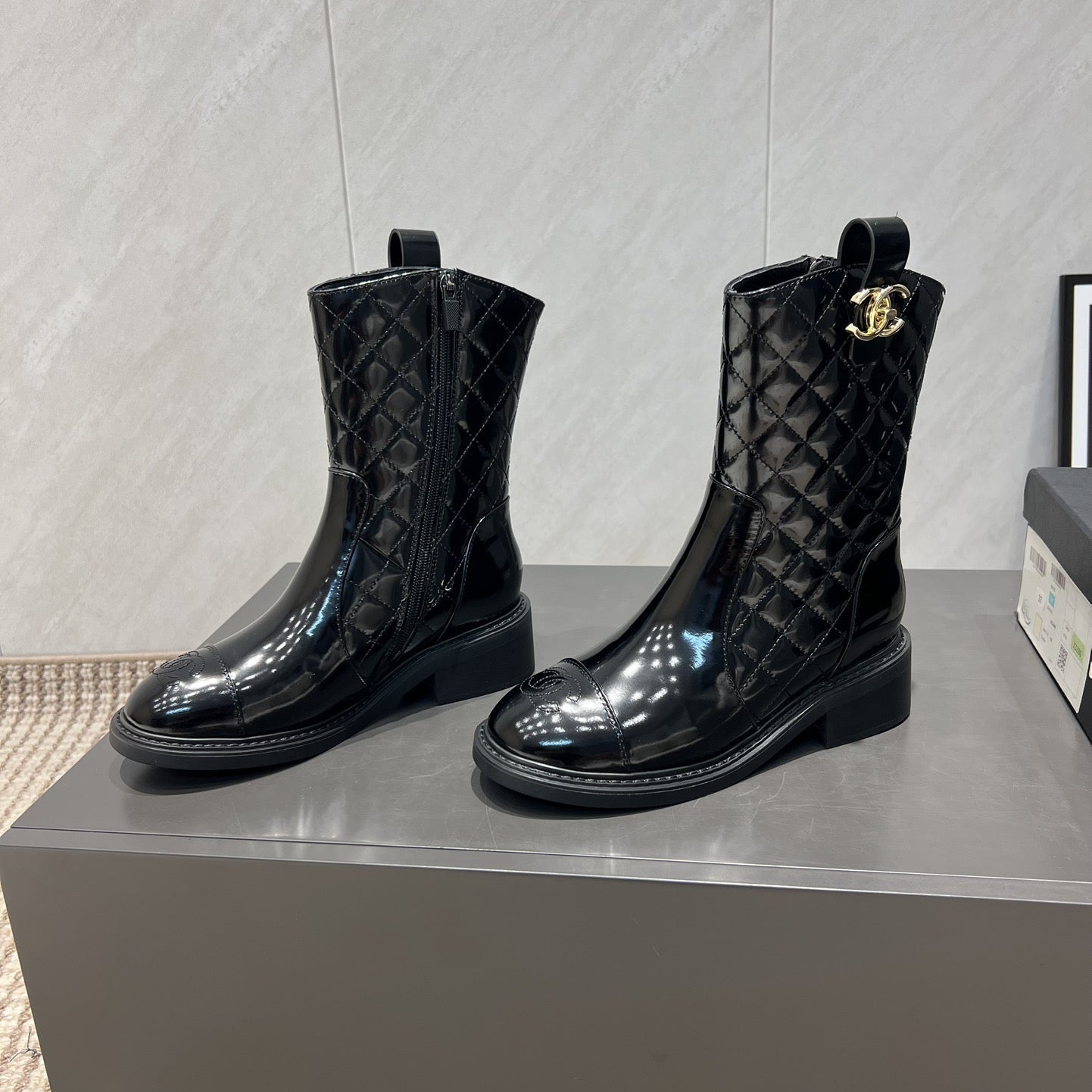 CC 25S Round-Toe Zippered Ankle Boots in Black Glossy Cowhide and Embroidered Latticework 442502