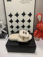 CC 25s Logo Slippers Beige Shearling 455074