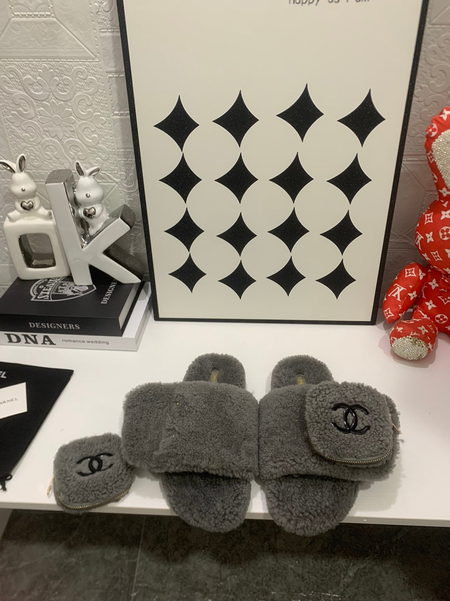 CC 25s Logo Slippers Gray Shearling 455073