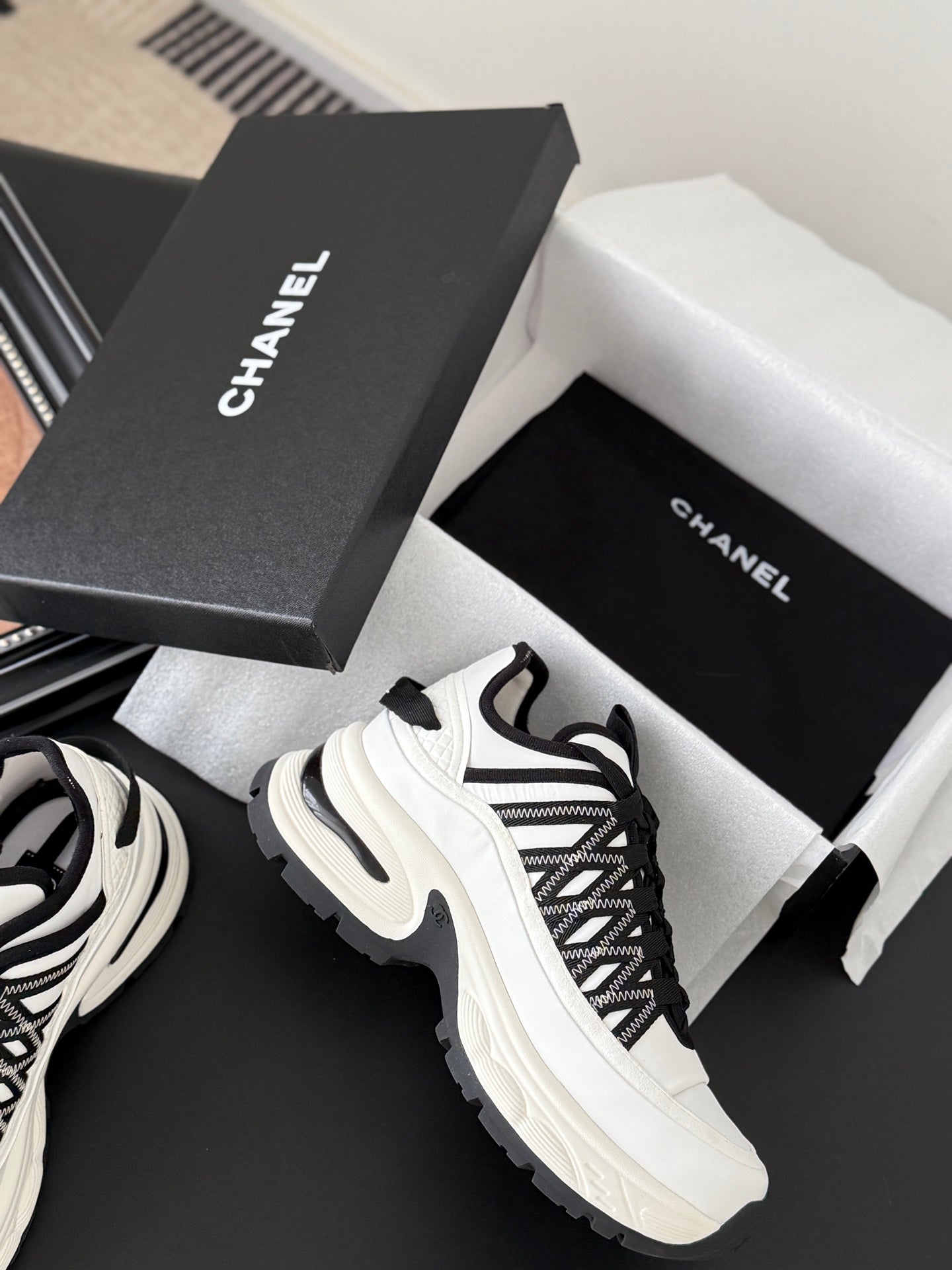 CC 25C New Silver Horn King Sports Sneakers 458689