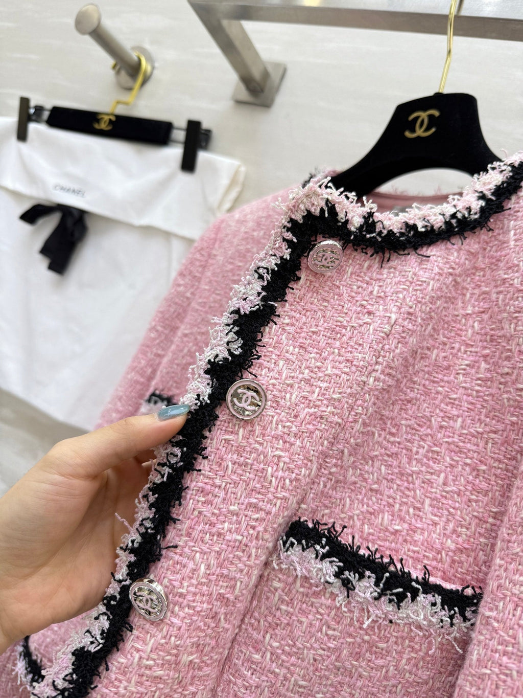 CC 25 Salzburg Wool Soft Tweed Braided Pink Jacket