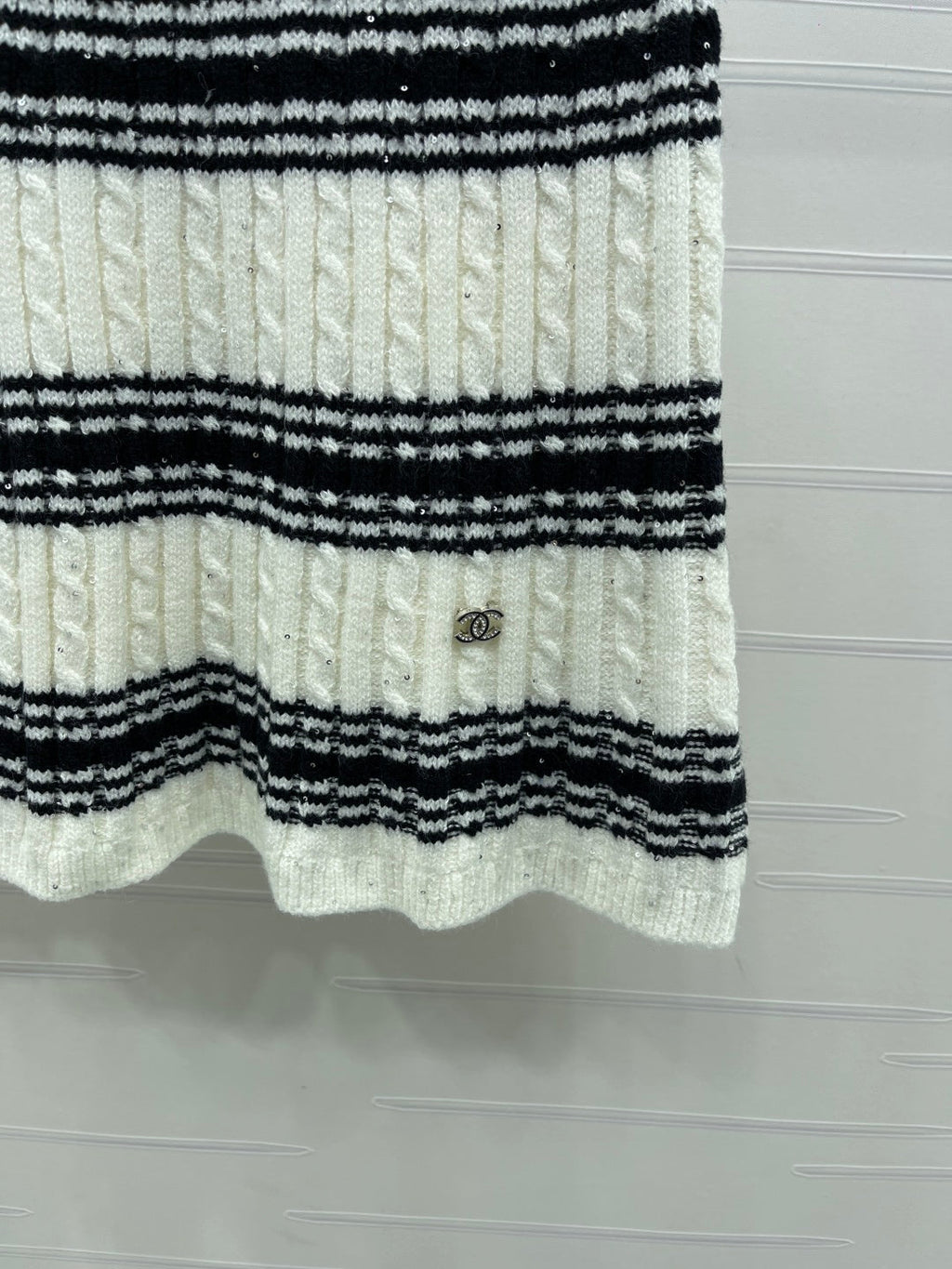 CC 25 Striped Knit Skirt White Wool