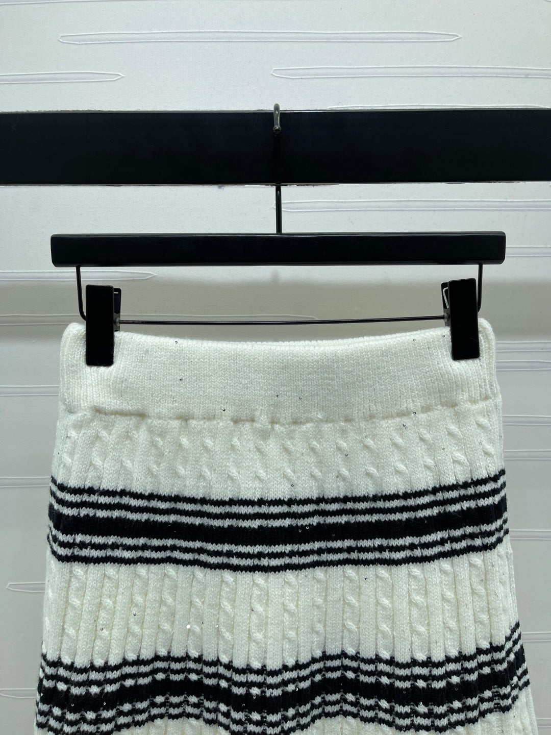 CC 25 Striped Knit Skirt White Wool