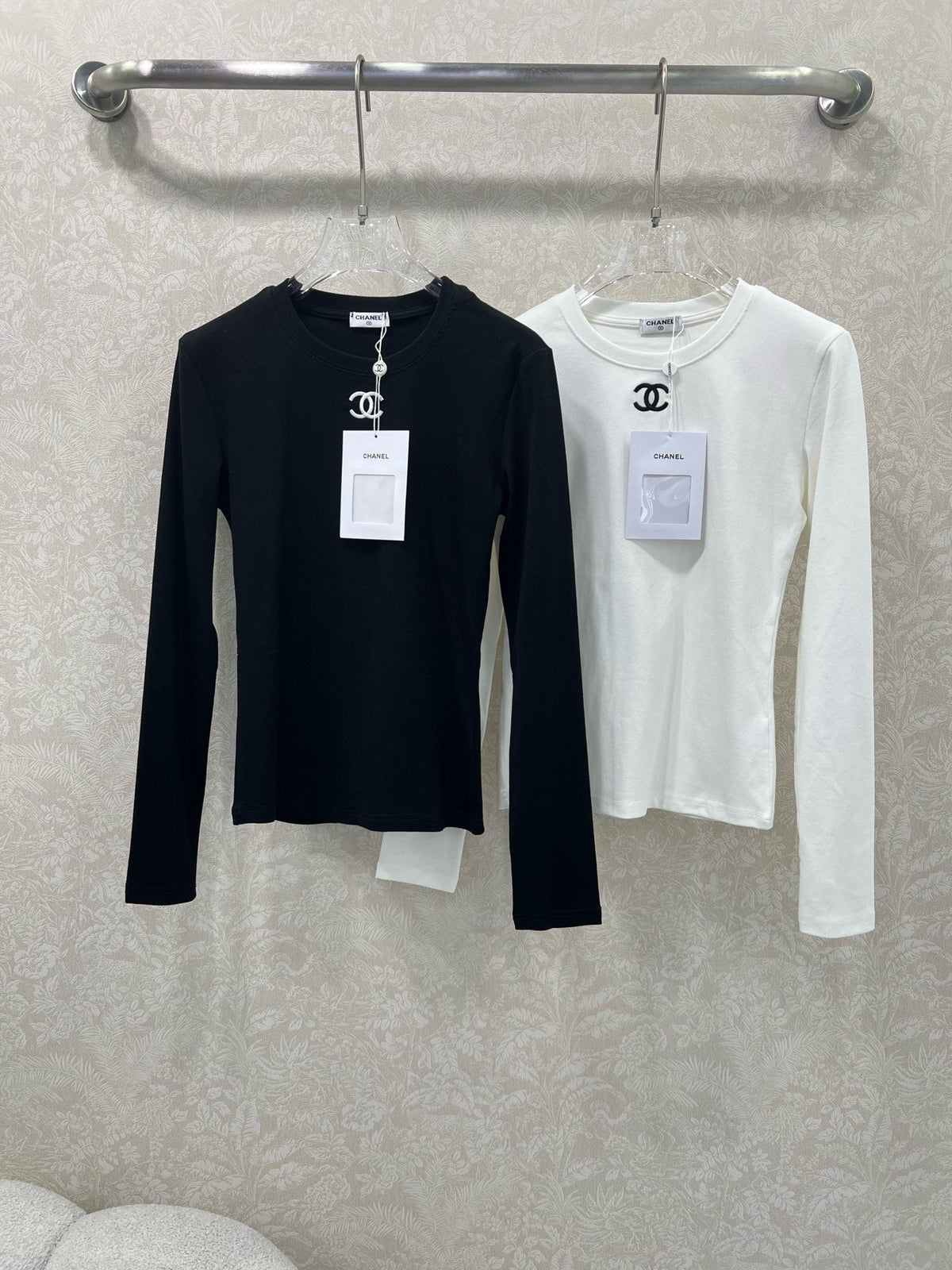 CC 25 Long-Sleeved Base Top Black Cotton