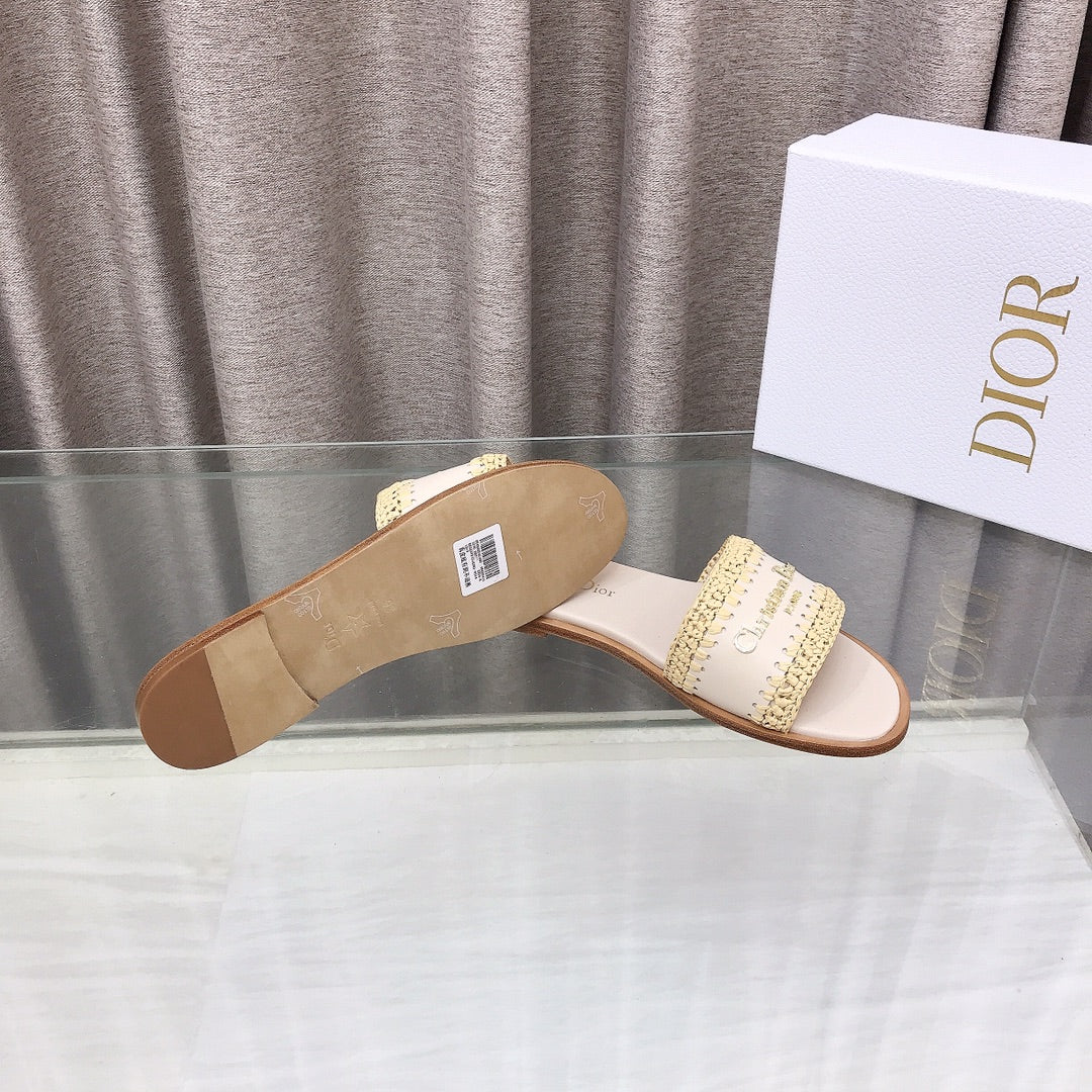 CD D-Lane Flat Colorblock Espadrilles Cream Raffia and Calfskin