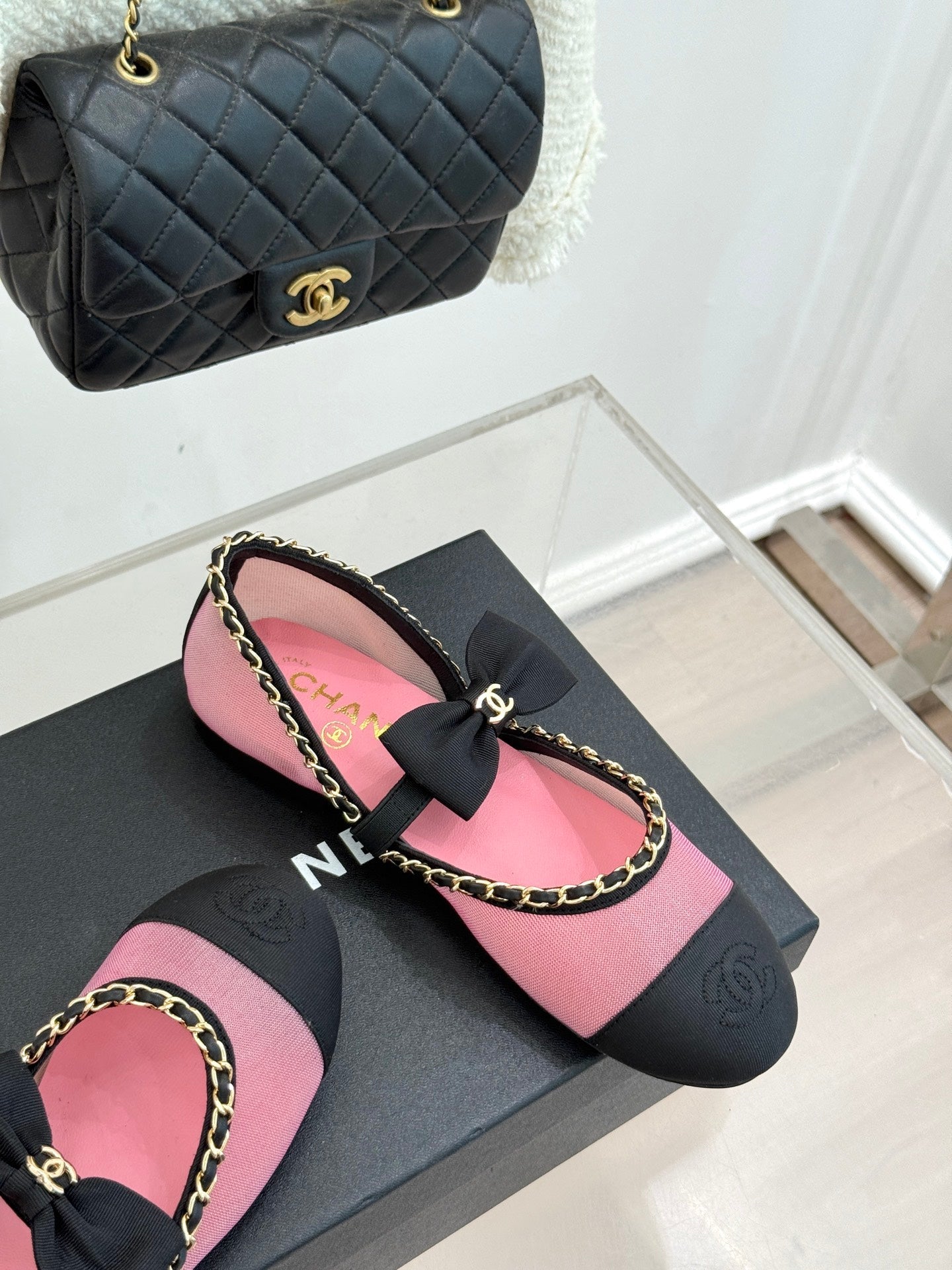 CC 25P Hollow Chain Bow Mary Janes Pink Mesh 473300