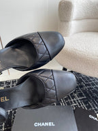 CC 25SS Diamond-Patterned Block-Heeled Mary Janes Black Sheepskin 473433