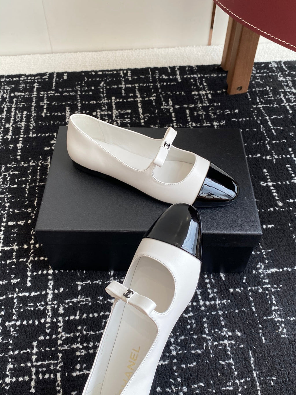 CC 25SS Mary Jane Ballerinas White Lambskin 473422