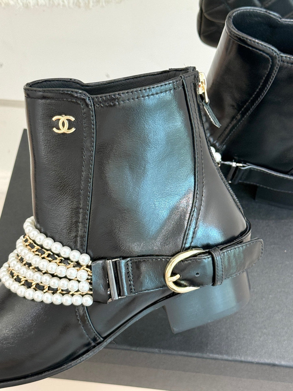 CC Classic Pearl Chain Colorblock Block Heel Ankle Boots Black Glossy Lambskin 473316