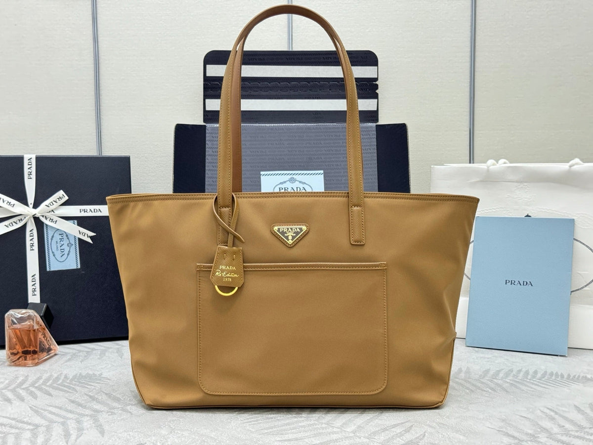 Pra Medium 1BG555 Tote Bag Brown Nylon 267451