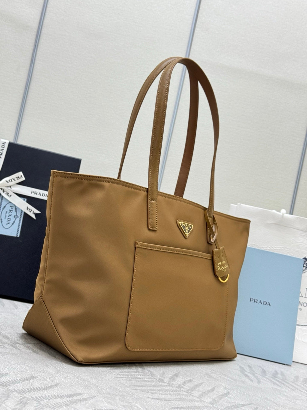 Pra Medium 1BG555 Tote Bag Brown Nylon 267451