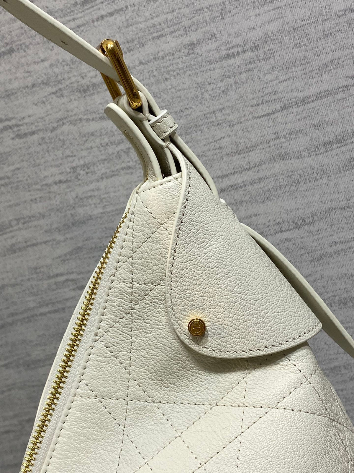CD VOYAGE Handbag 34cm White Cowhide