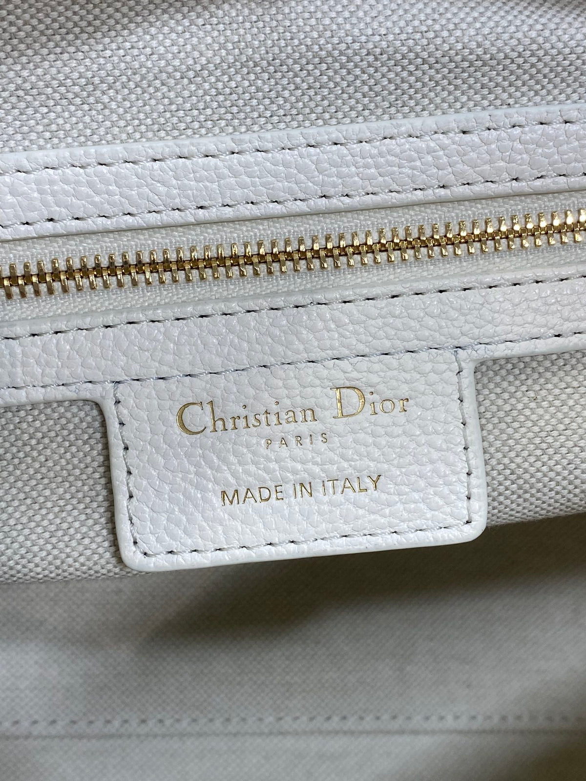 CD VOYAGE Handbag 28cm White Cowhide