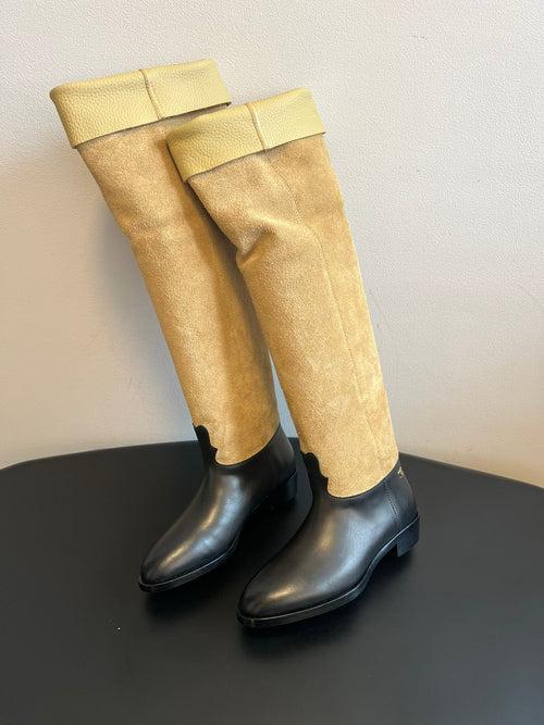 CC 25FW Suede Colorblock Slip-On Cavalier Mid-Large Boots Black and Brown Calfskin 489938