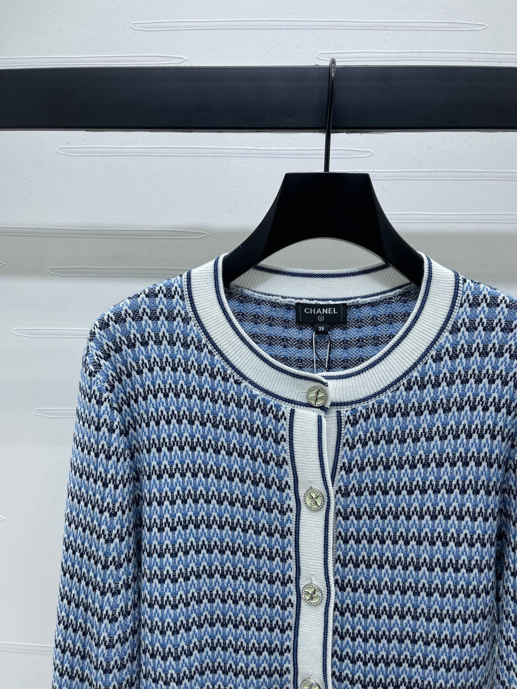 CC 25 Round Neck Knitted Wool Long-Sleeved Blue Cardigan