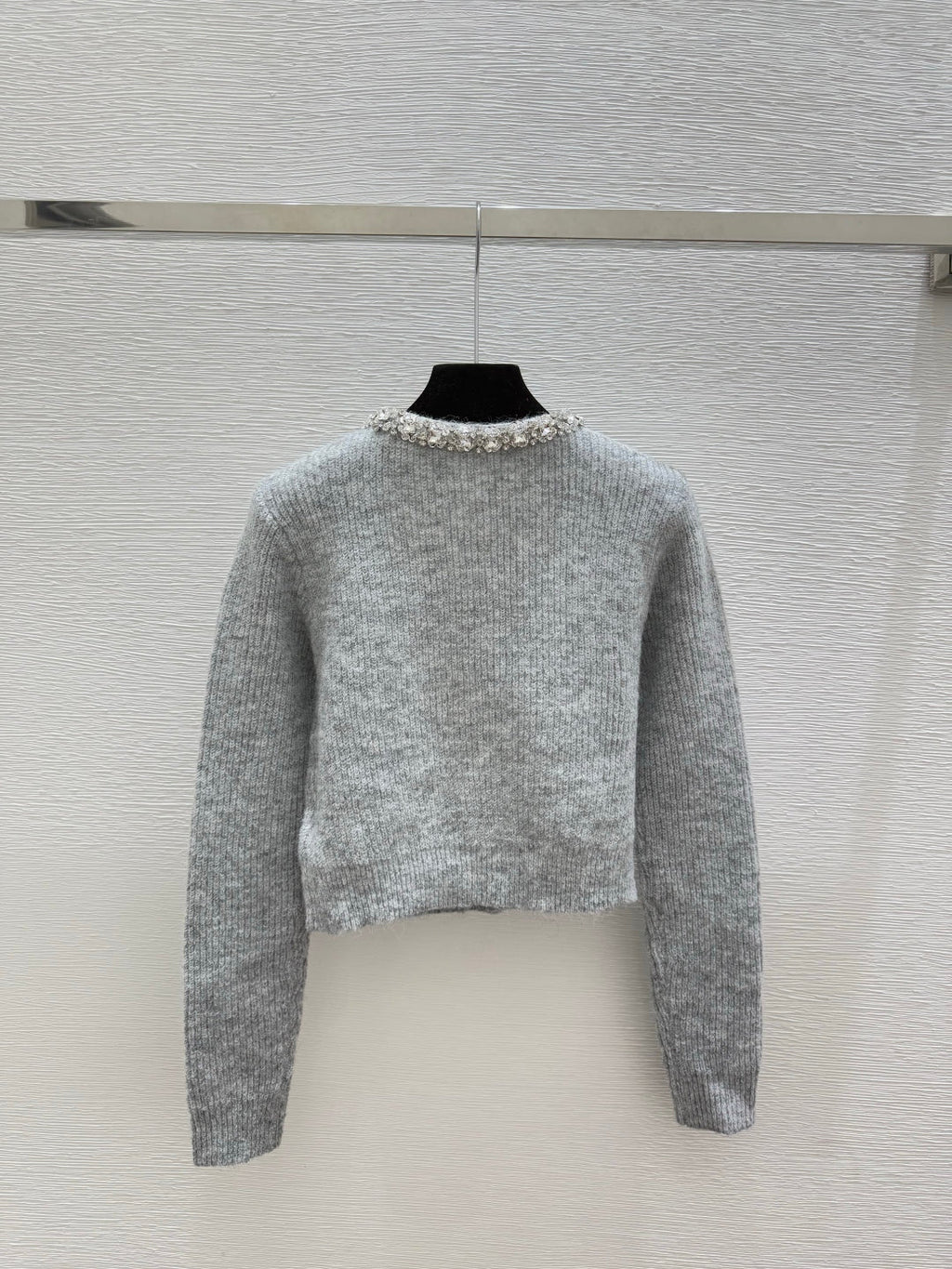 CC 25F Heavy Beaded CrewNeck Knit Wool Long-Sleeved Cardigan
