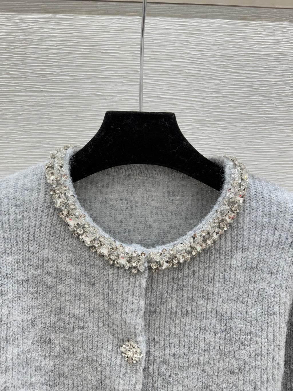 CC 25F Heavy Beaded CrewNeck Knit Wool Long-Sleeved Cardigan