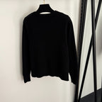 CC Bow Single-Breasted Round Neck Long-Sleeved Knit Cardigan