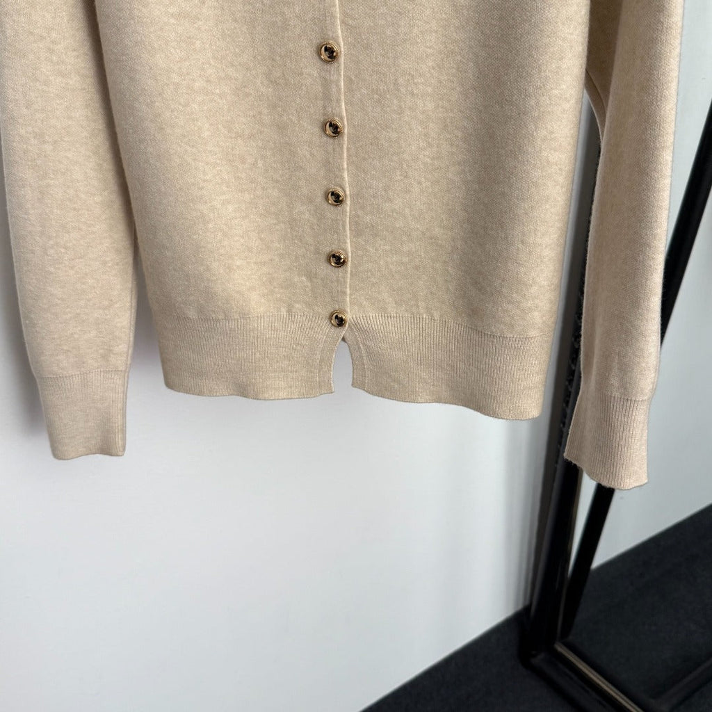 CC Bow Single-Breasted Round Neck Long-Sleeved Knit Cardigan