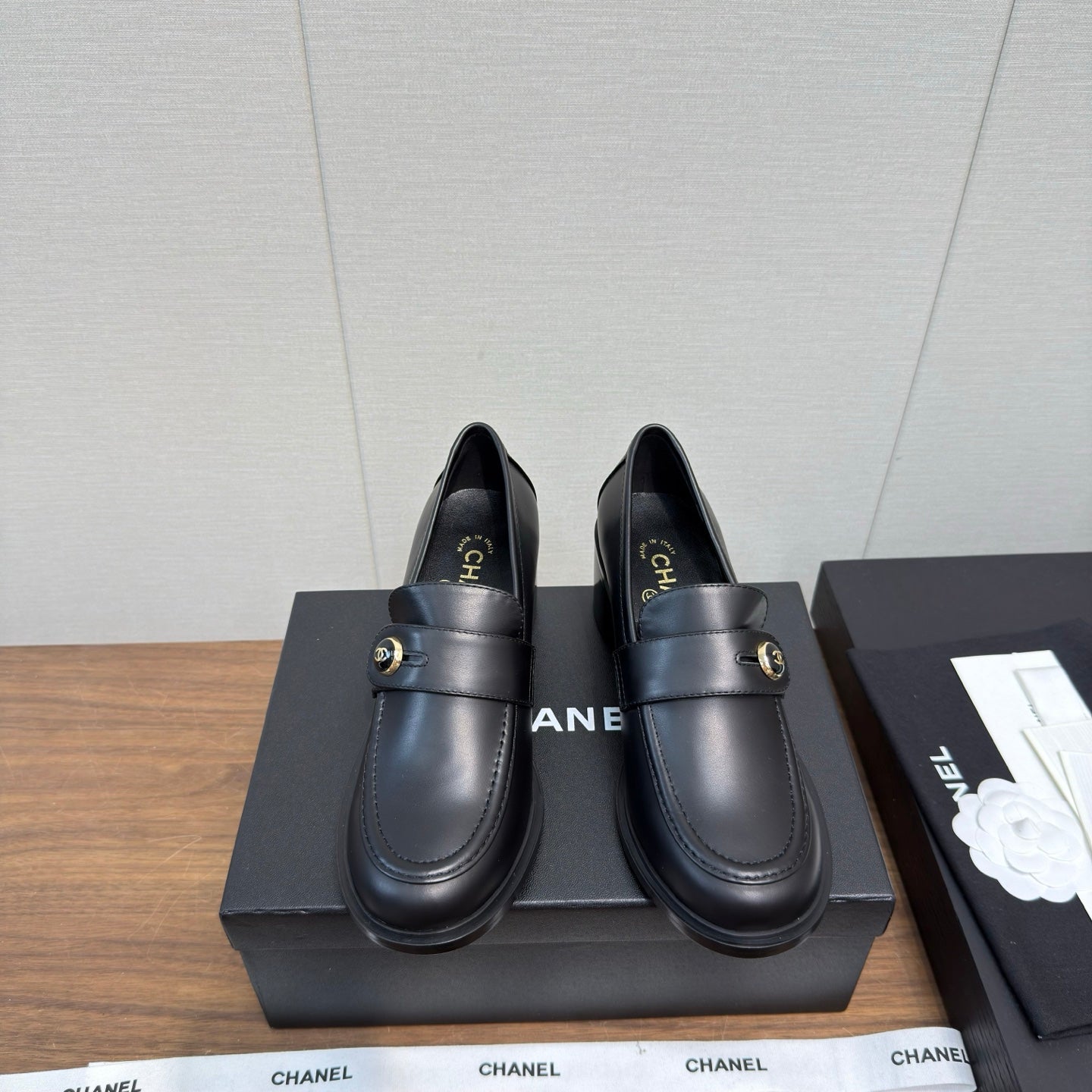 CC 25K Logo Button Loafers 35mm High Heel Black Calfskin 517627