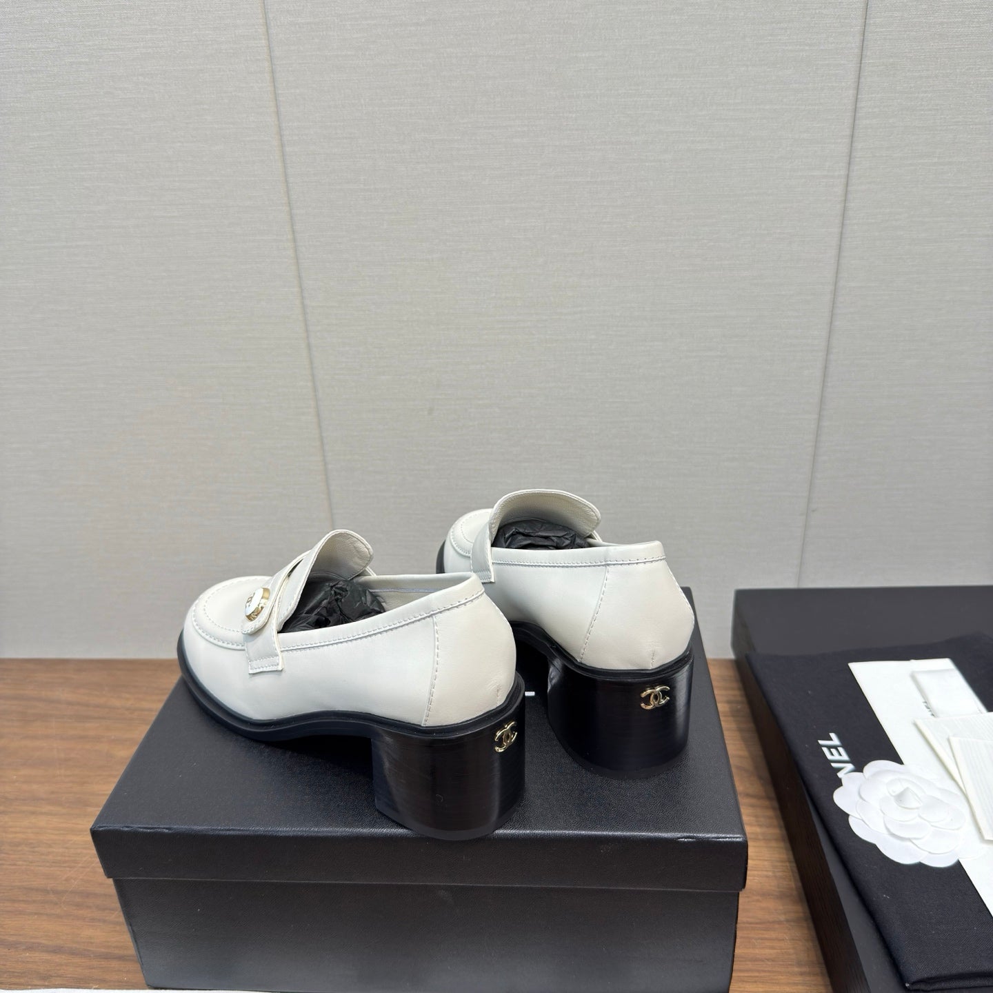 CC 25K Logo Button Loafers 35mm High Heel White Calfskin 517626