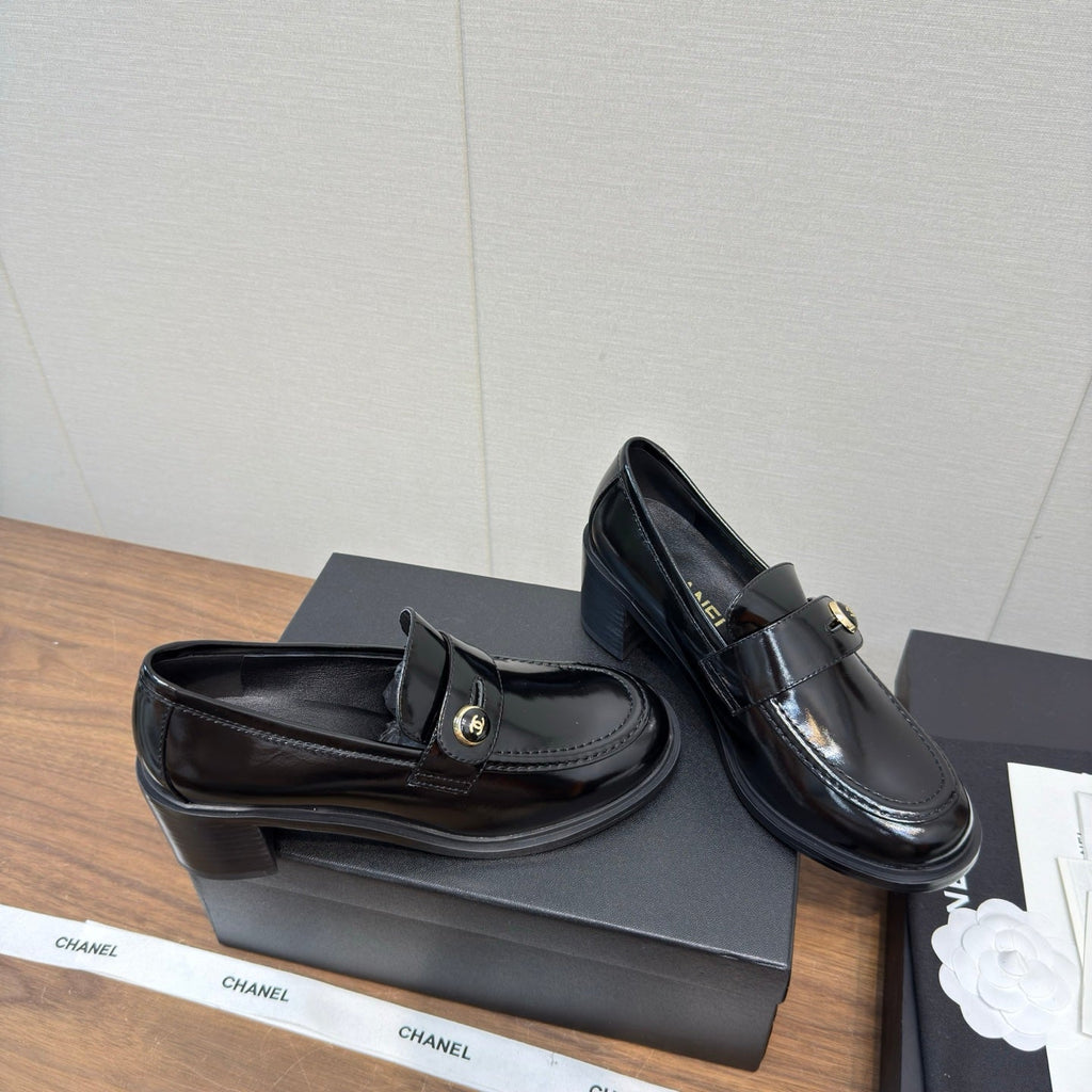 CC 25K Logo Button Loafers 35mm High Heel Shiny Black Calfskin 517625