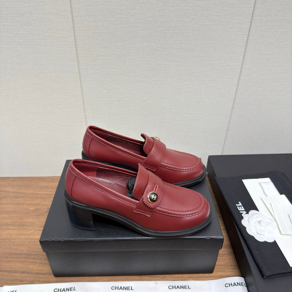 CC 25K Logo Button Loafers 35mm High Heel Red Calfskin 517623