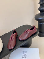 Maison Margiela 2025 Split-Toe Lace-up Shoes Burgundy Cowhide 580418