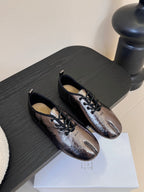 Maison Margiela 2025 Split-Toe Lace-up Shoes Dark Grey Metalic Cowhide 580417
