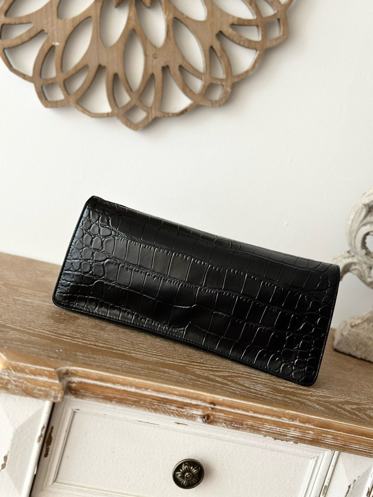 Chanel   Crocodile-embossed Black Clutch Bag Cowhide 275840