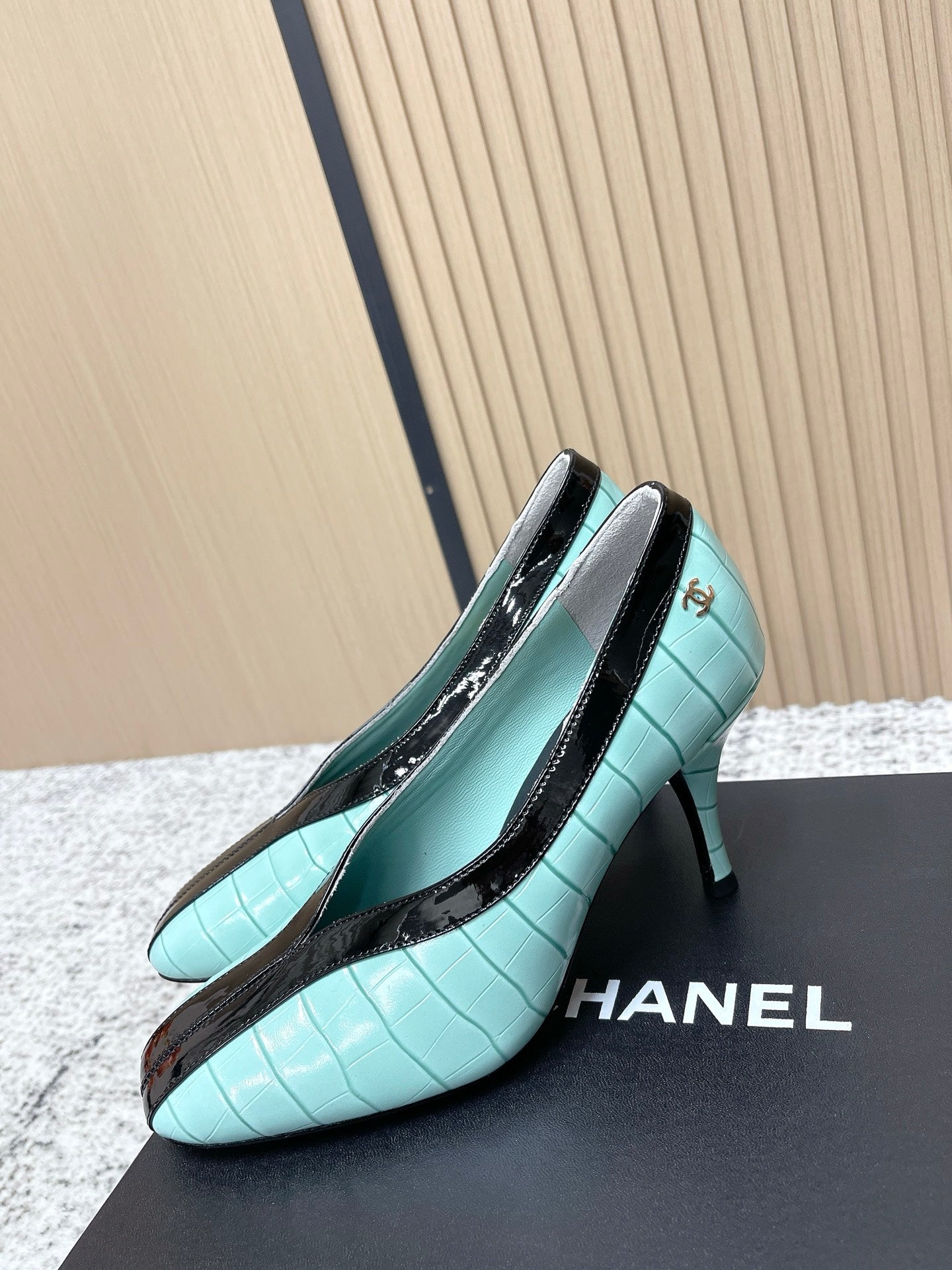Chanel 26 Closed-Toe Slingback Mint Green in Cowhide 591408