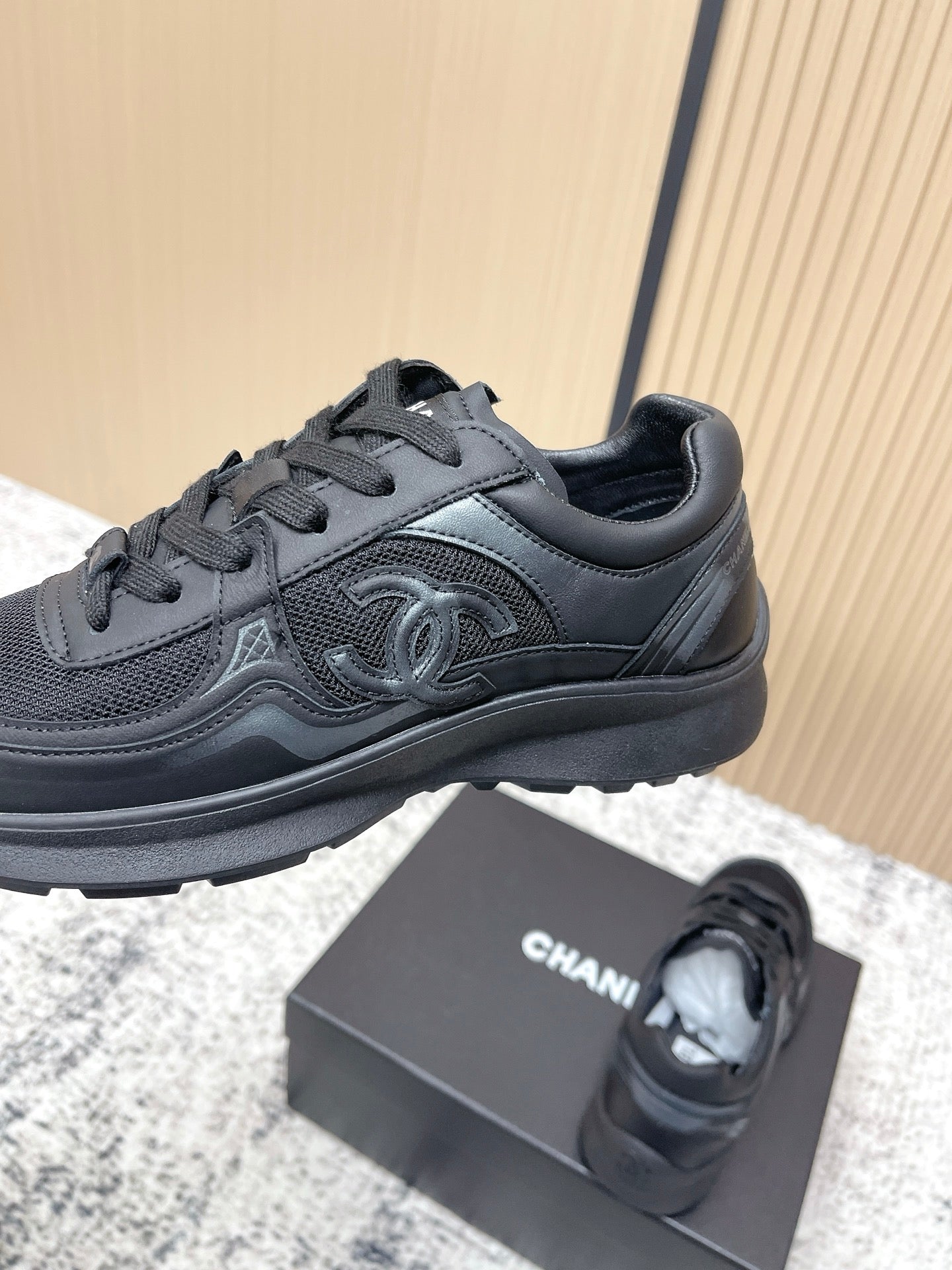 Chanel 26SS New Casual Black Sneakers in Cowhide with Mesh Cloth 591413