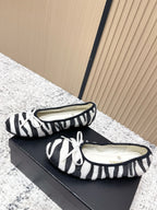 Chanel 26 Tiger Print White Black Ballet Flat in Sheepskin Wool 591376