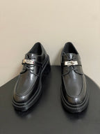 HM Kelly Buckle Classic Loafers Black in Cowhide 594335
