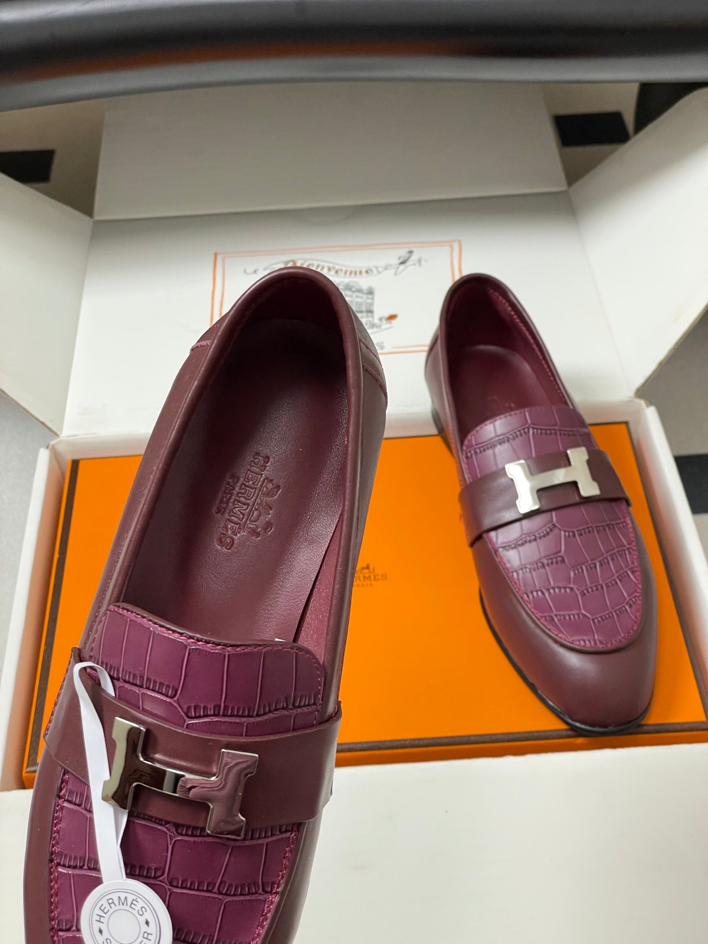 HM Paris Loafers Burgundy in Calfskin 594333