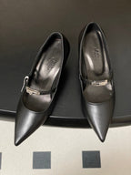 HM 26 Majeste 60 Pump Black in Calfskin 593830