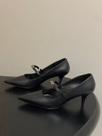 HM 26 Majeste 60 Pump Black in Calfskin 593830
